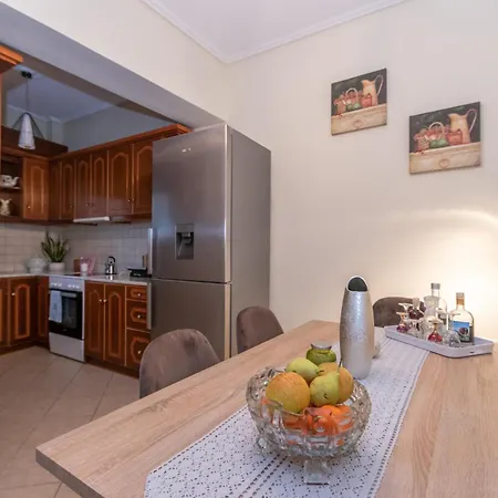 Mira Apartment *